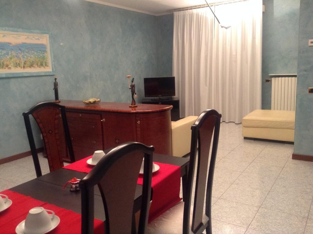 B&B Humana Роцано Екстериор снимка